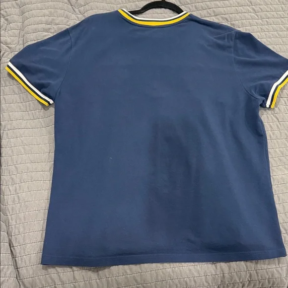 GUESS Men's Blue Tee with Yellow Highlights - Picture 2 of 3